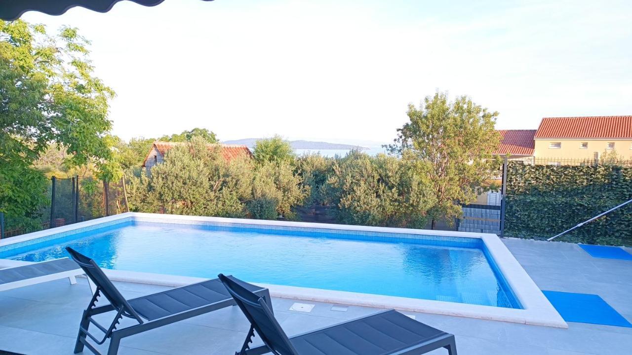 Modern Apartment With Large Pool&Sea View Каштела Екстер'єр фото